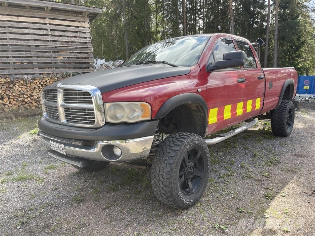 Dodge Ram 2500 Pikapai / Bortiniai sunkvežimiai