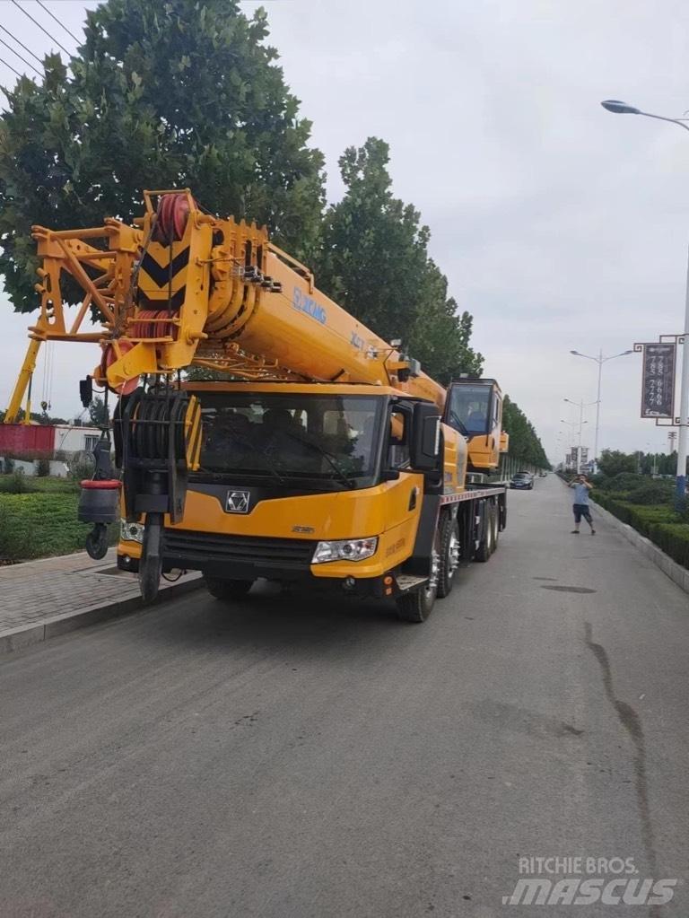 XCMG QY70K-II Visureigiai kranai