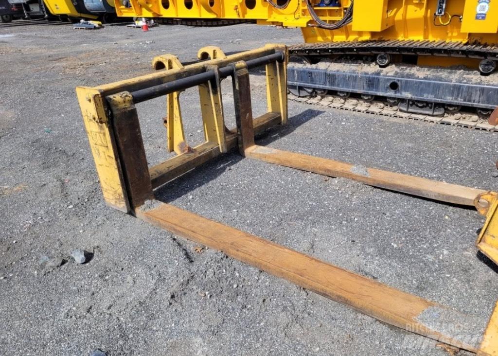 CAT 966 H Naudoti ratiniai krautuvai