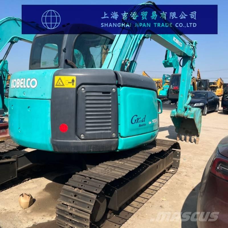 Kobelco SK 70 Vikšriniai ekskavatoriai