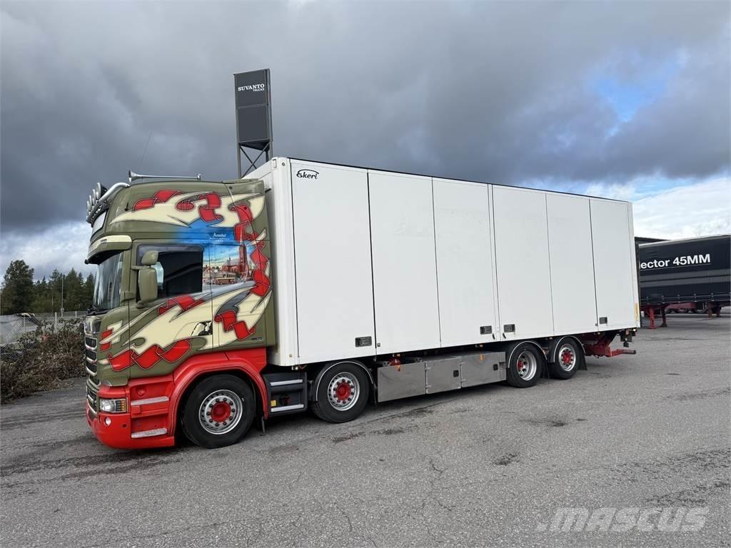 Scania R580 8X2 Sunkvežimiai su dengtu kėbulu