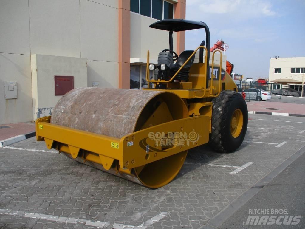 CAT CS 533 E Roller Vieno būgno volai