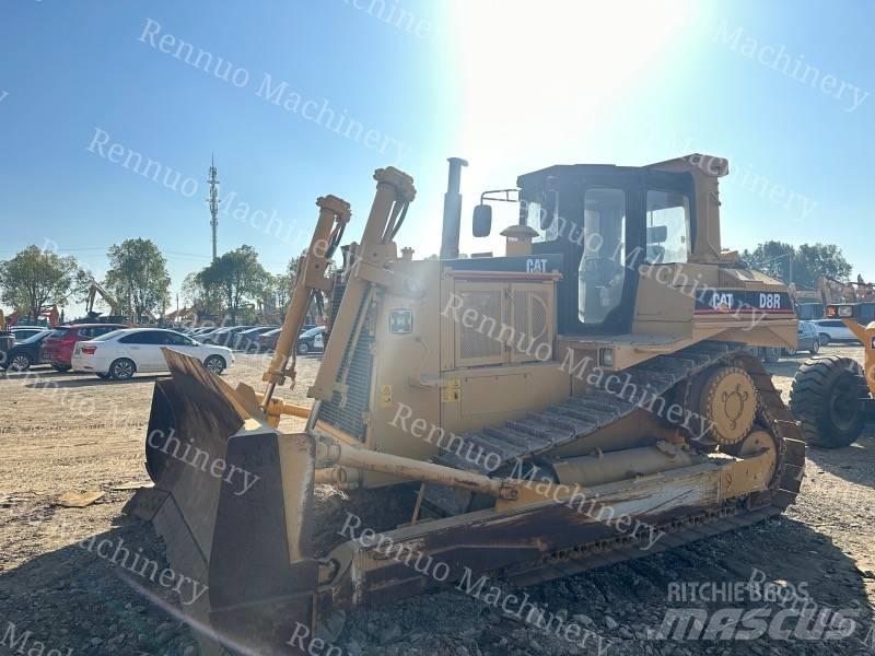 CAT D 8 R Vikšriniai buldozeriai