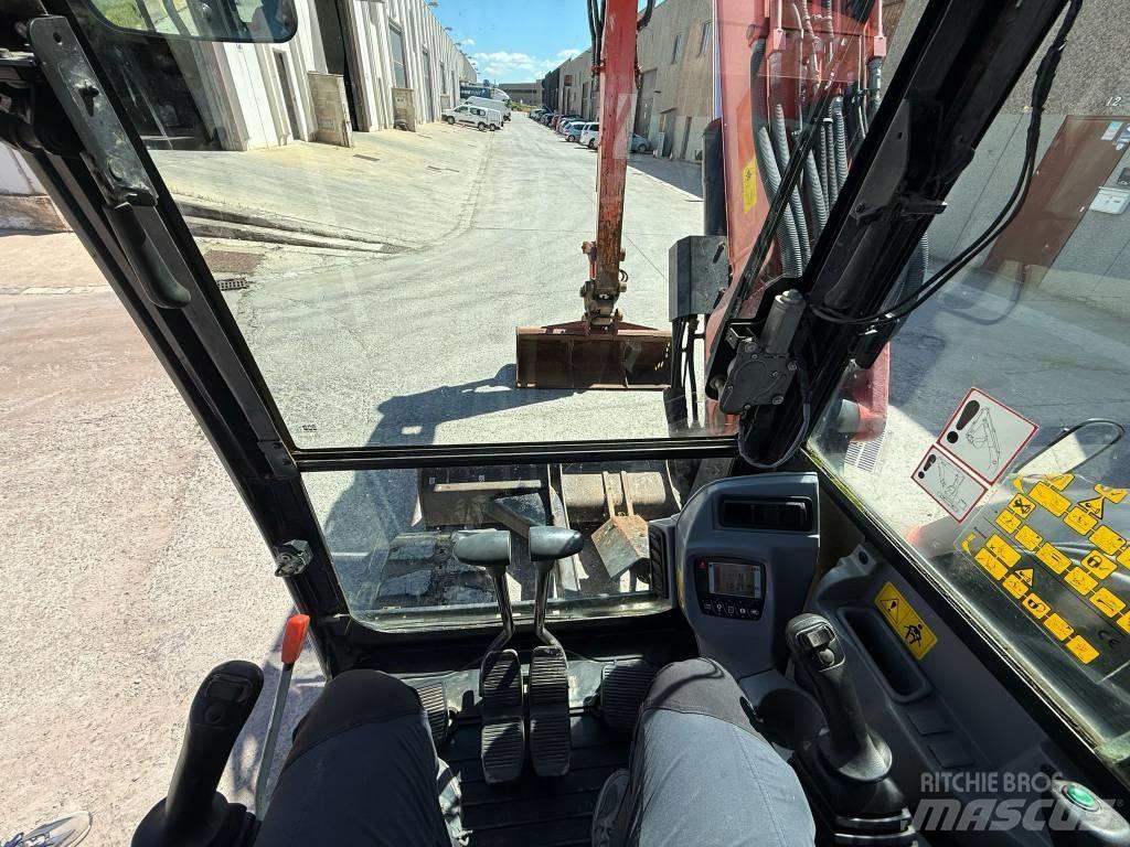 Kubota KX 080-4 Vidutinės galios ekskavatoriai 7-12 t