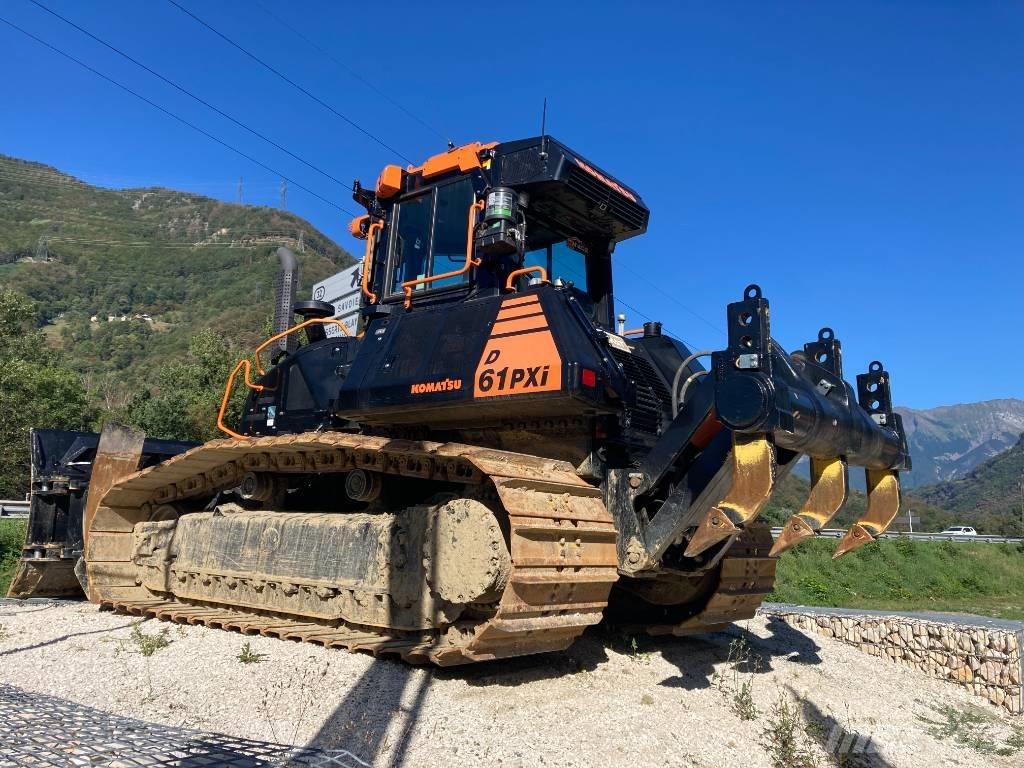 Komatsu D61PXI-24E0 Vikšriniai buldozeriai