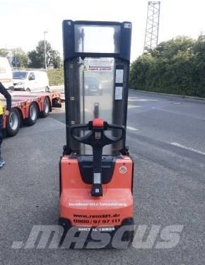 Toyota BT SWE 120 L Rankiniai padėklų rietuvai