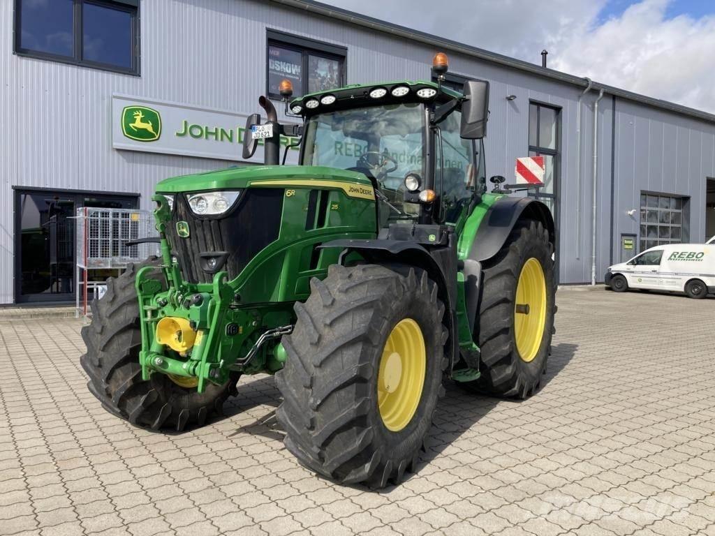 John Deere 6R215 Traktoriai