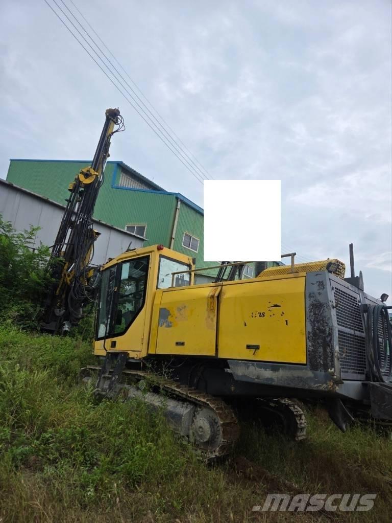 Atlas Copco ROC F9 Žemės paviršiaus gręžimo technika