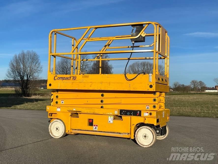 Haulotte Compact 10 Žirkliniai keltuvai