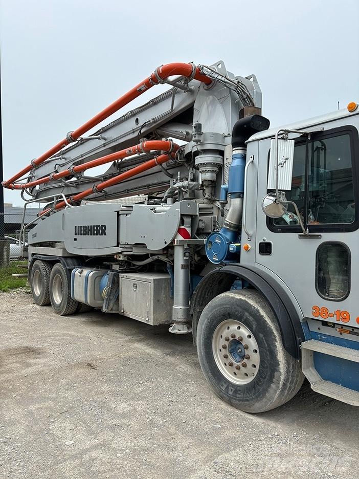 Liebherr 37Z4XXT Betono siurbliai