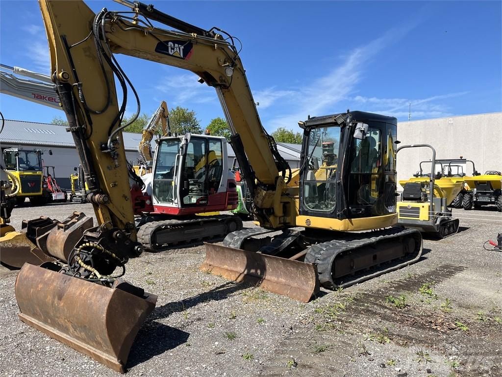 CAT 308 D Vidutinės galios ekskavatoriai 7-12 t