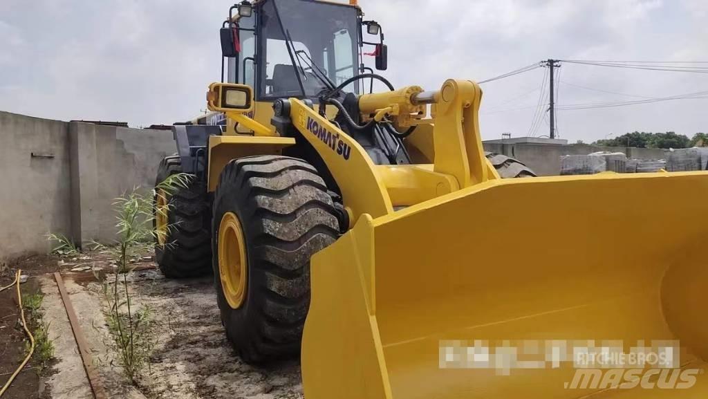 Komatsu WA 470 Naudoti ratiniai krautuvai
