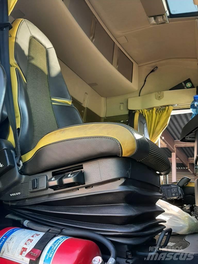 Volvo FH 16 Miškovežių vilkikai