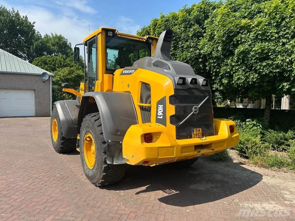 Volvo L90 H Naudoti ratiniai krautuvai