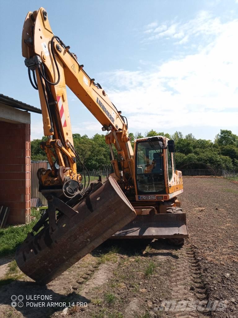 Liebherr A 900 C Ratiniai ekskavatoriai