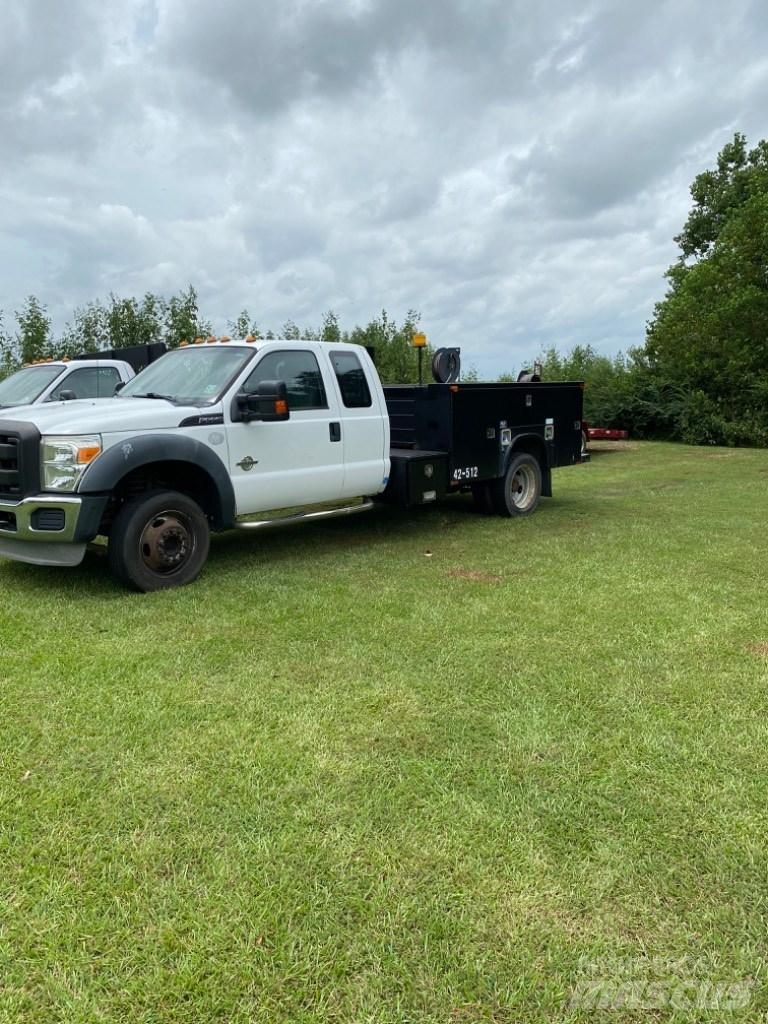 Ford F 550 Pikapai / Bortiniai sunkvežimiai