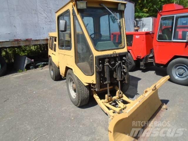 Trackless MT5T Kita kelių ir sniego technika
