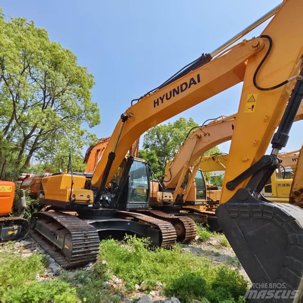 Hyundai 300LC-9S Vikšriniai ekskavatoriai
