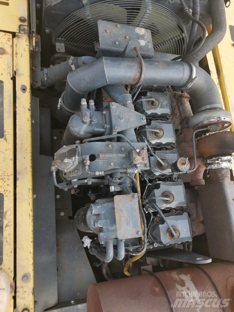 Komatsu PC 450 LC-7 Vikšriniai ekskavatoriai