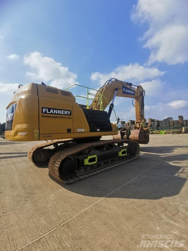 CAT 352 Vikšriniai ekskavatoriai
