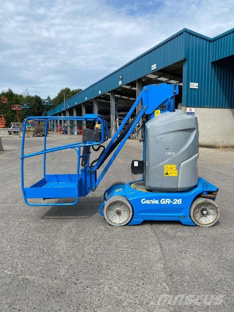 Genie GR 26 J Vertikalūs stiebiniai keltuvai