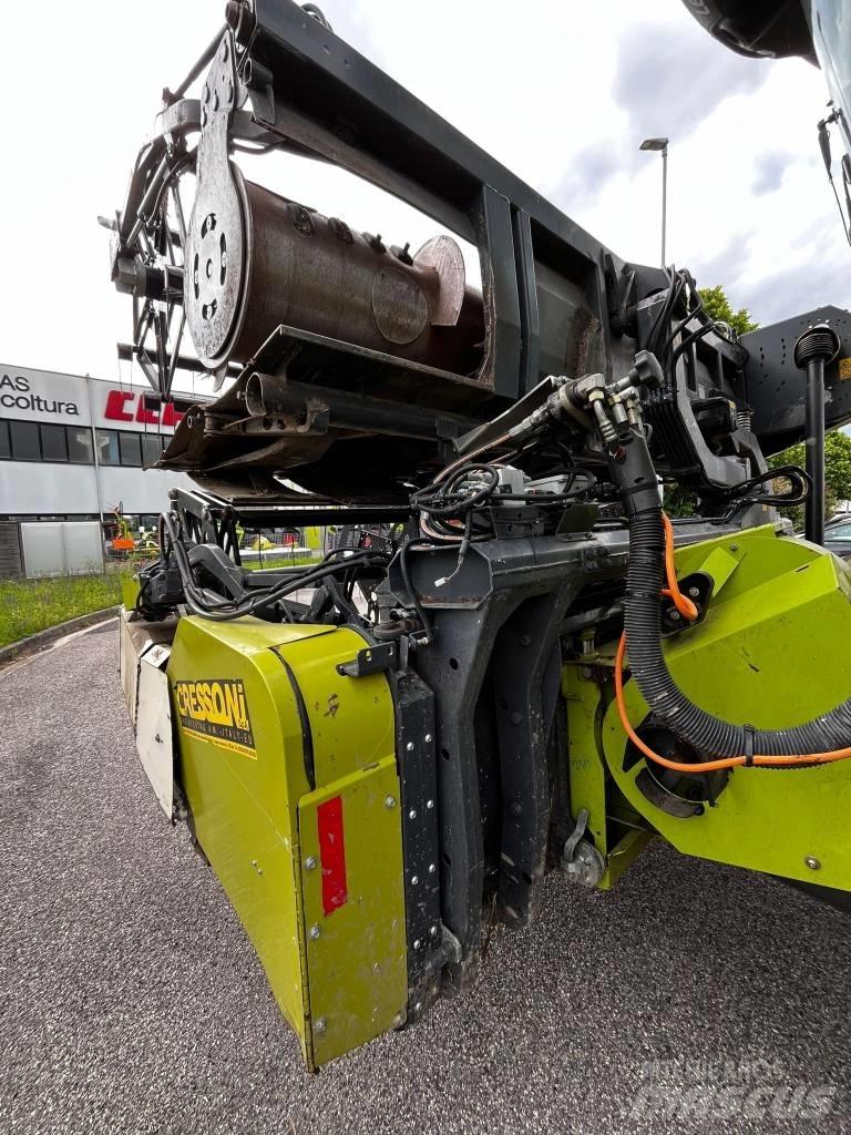 CLAAS Lexion 750 Derliaus nuėmimo kombainai