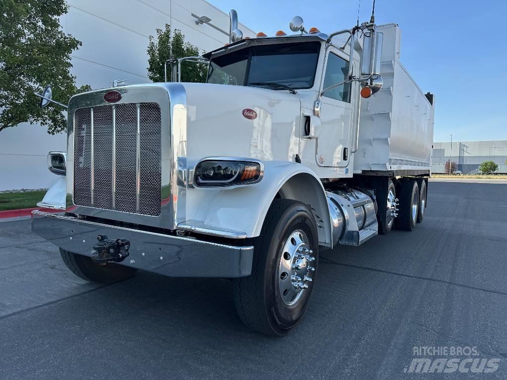 Peterbilt 367 Savivarčių priekabų vilkikai