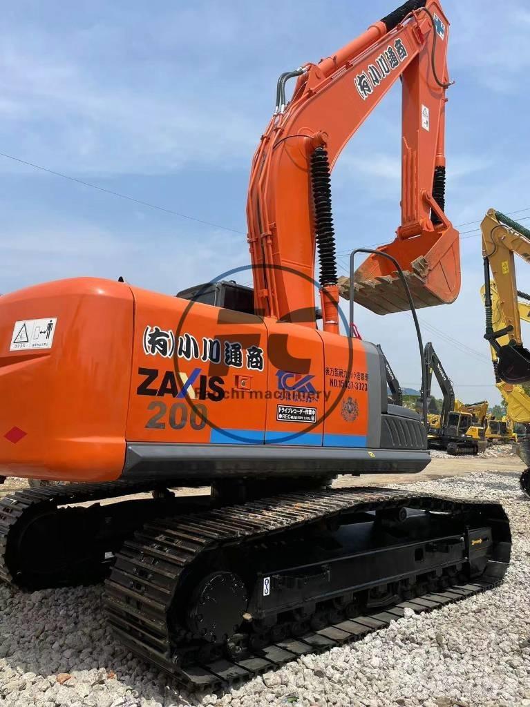 Hitachi ZX 200-3 Vikšriniai ekskavatoriai