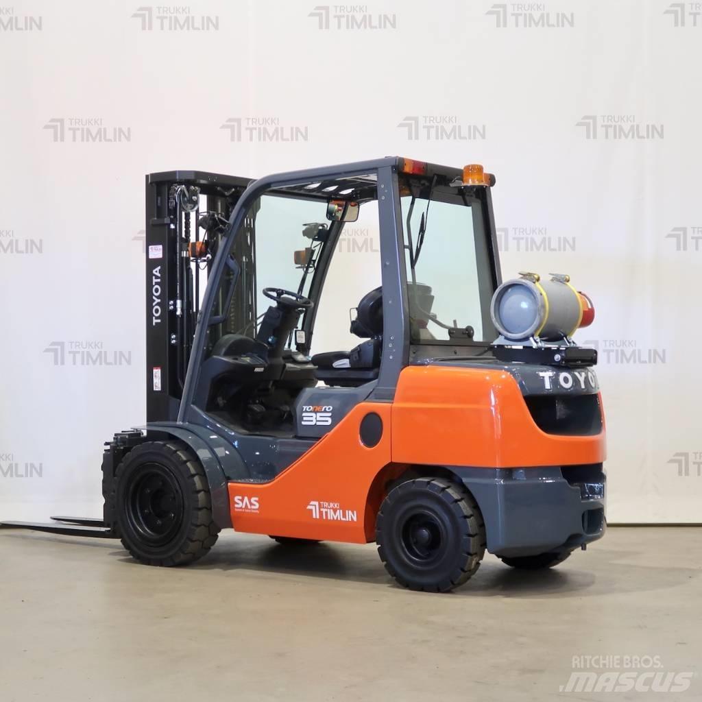 Toyota 02-8FGJF35 LPG (dujiniai) krautuvai