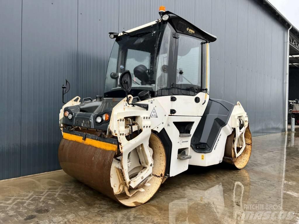 Bomag BW151AD-5 Porinių būgnų volai