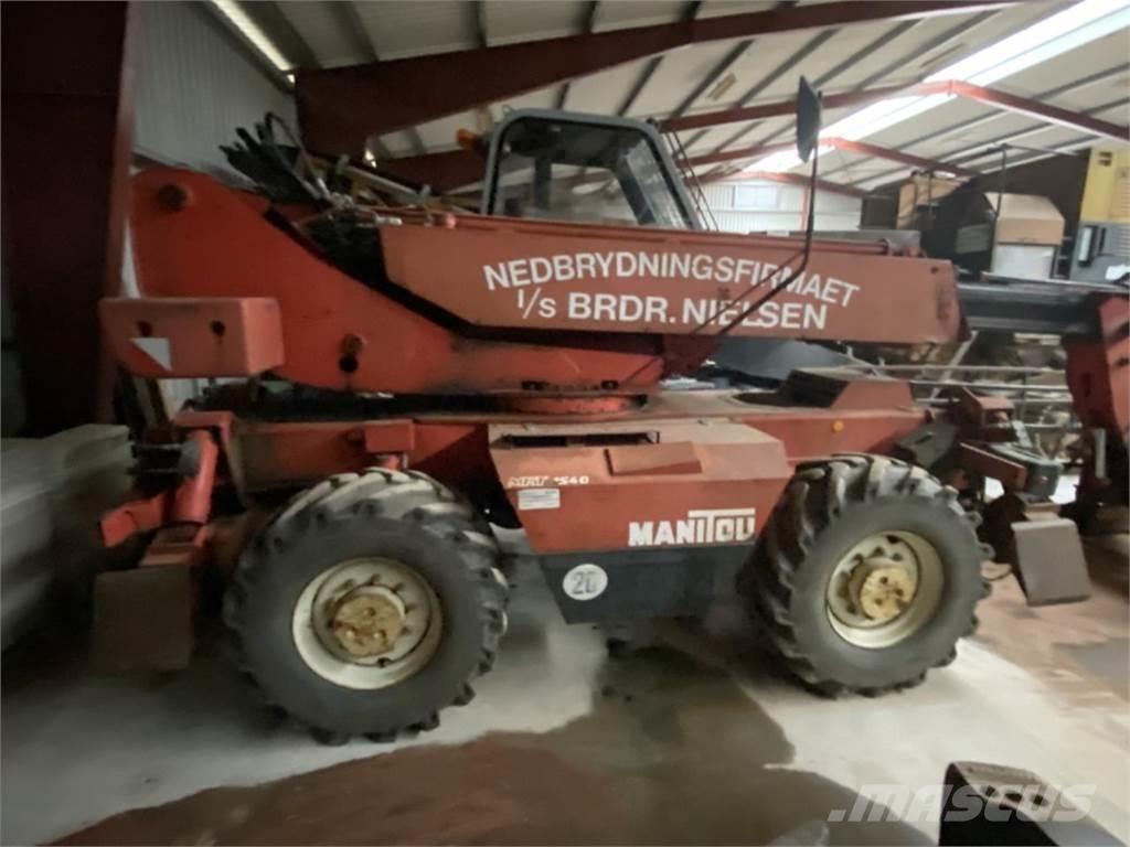 Manitou MRT1540 Teleskopiniai krautuvai