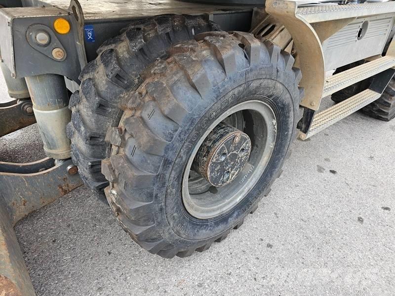 Liebherr A916 Ratiniai ekskavatoriai