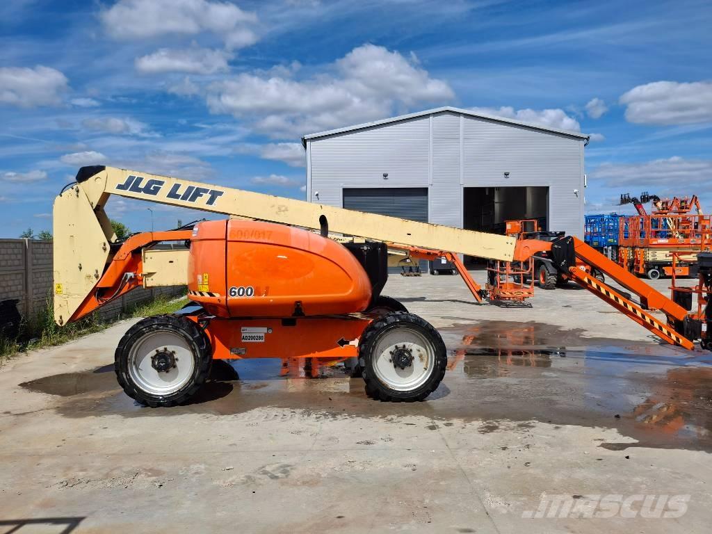 JLG 600AJ Alkūniniai keltuvai