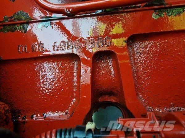 Doosan DL08 Varikliai