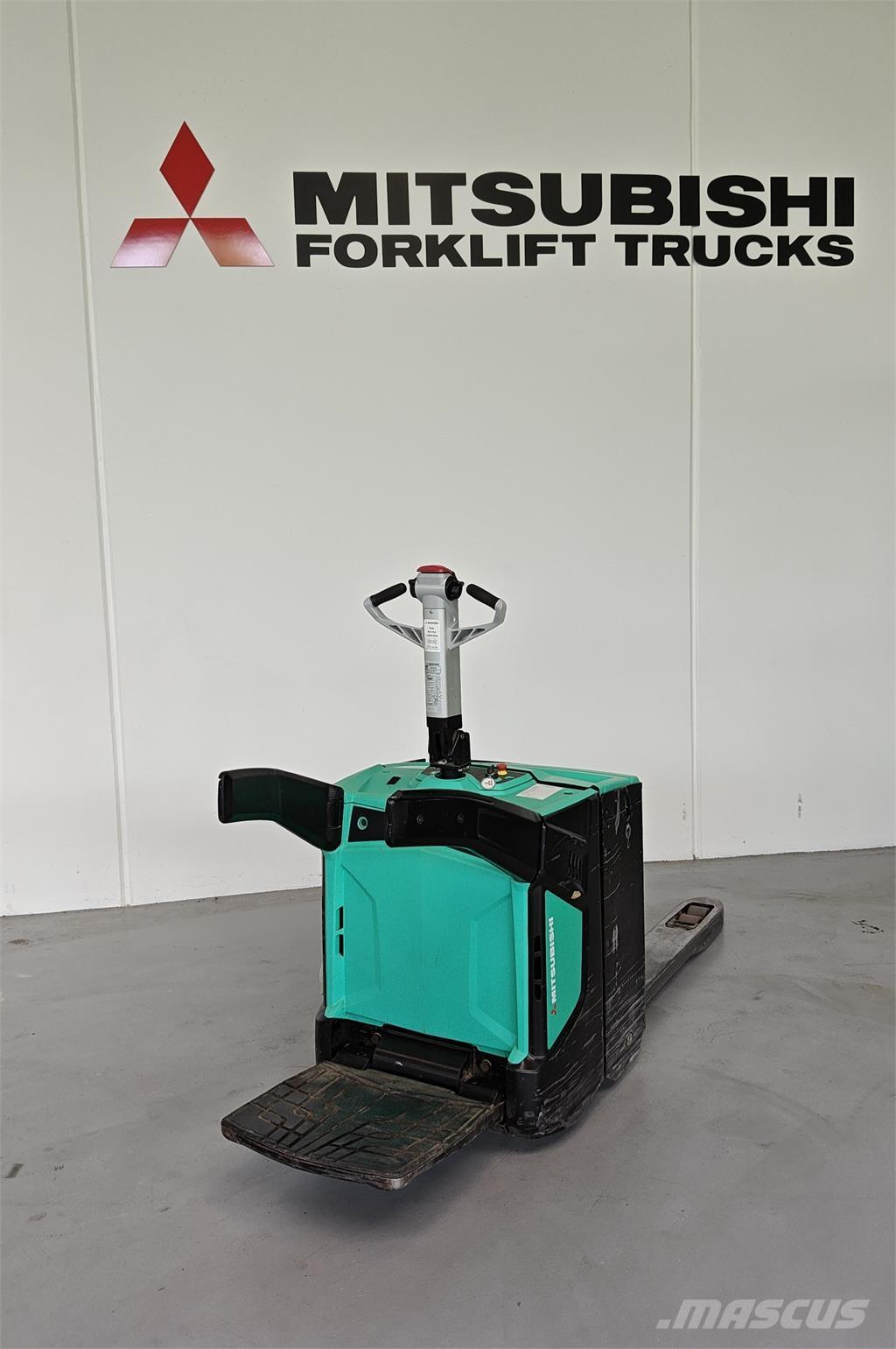 Mitsubishi PBV20N2 Keltuvai su platforma operatoriui