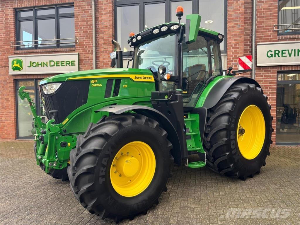 John Deere 6R215 Traktoriai