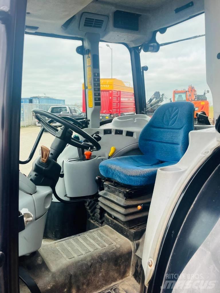 New Holland t4030 Traktoriai