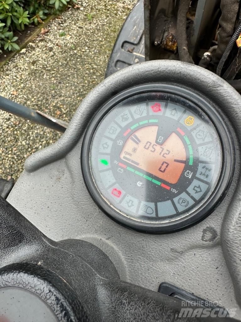 Gehl Al500 Mini krautuvai