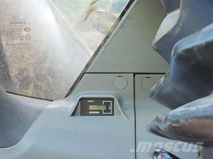 Doosan DX 380 LC-5 Vikšriniai ekskavatoriai