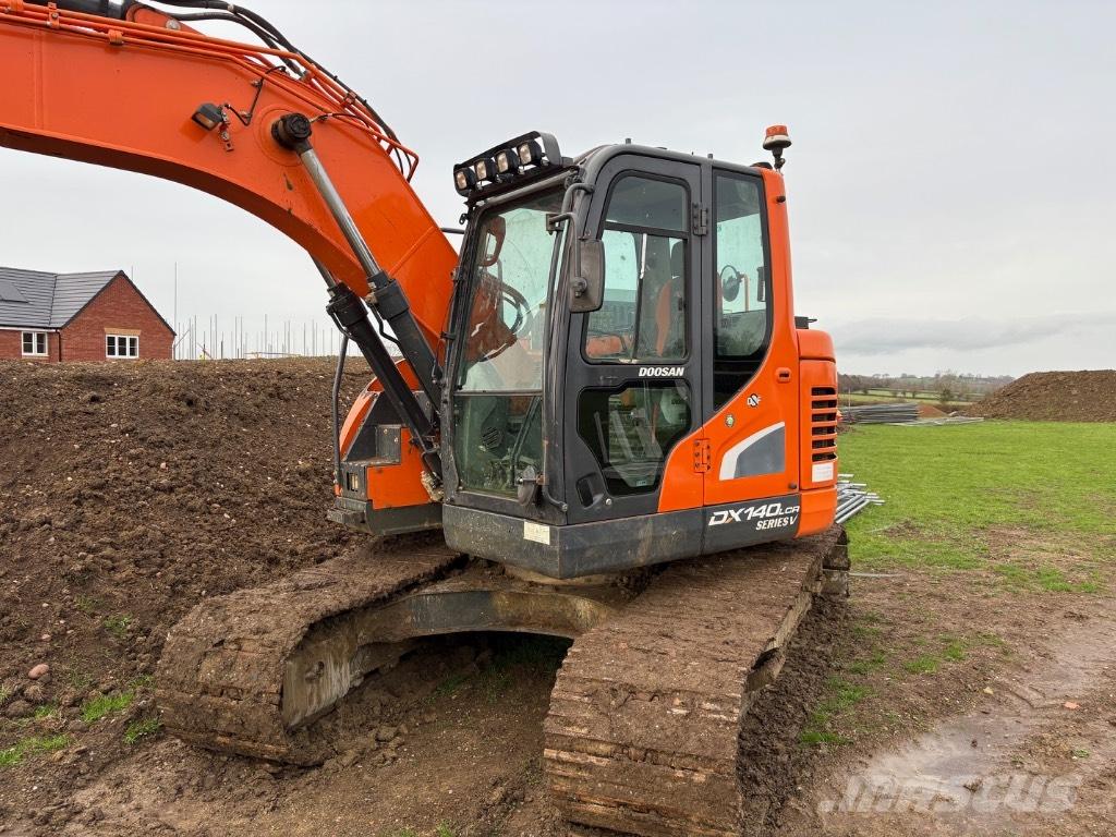Doosan DX 140 LCR-5 Vikšriniai ekskavatoriai