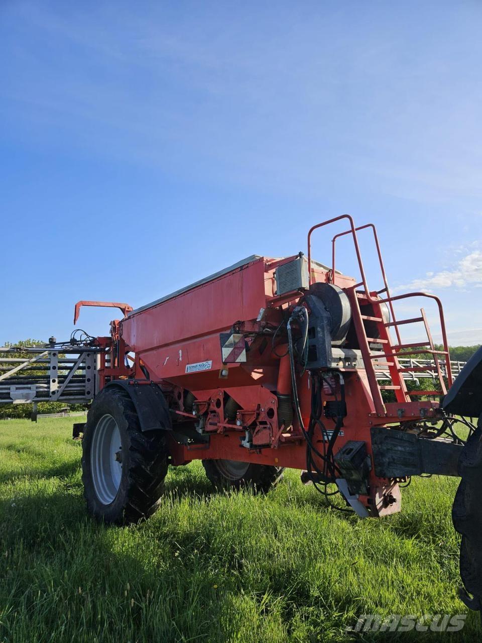 Rauch AGT 6036 Mineralinių trąšų barstytuvai