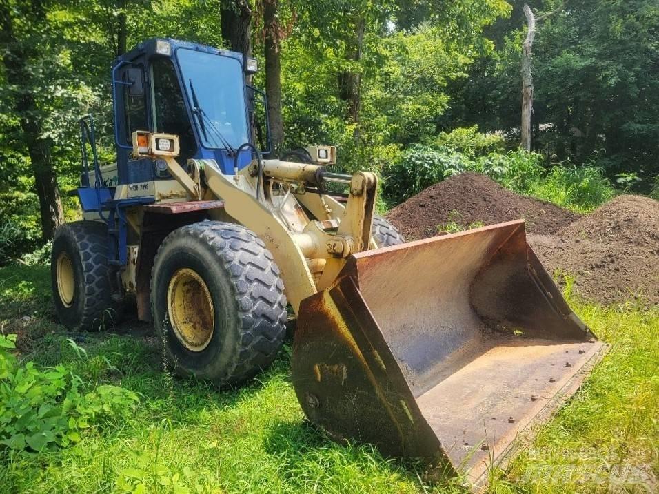 Komatsu WA 250 Naudoti ratiniai krautuvai