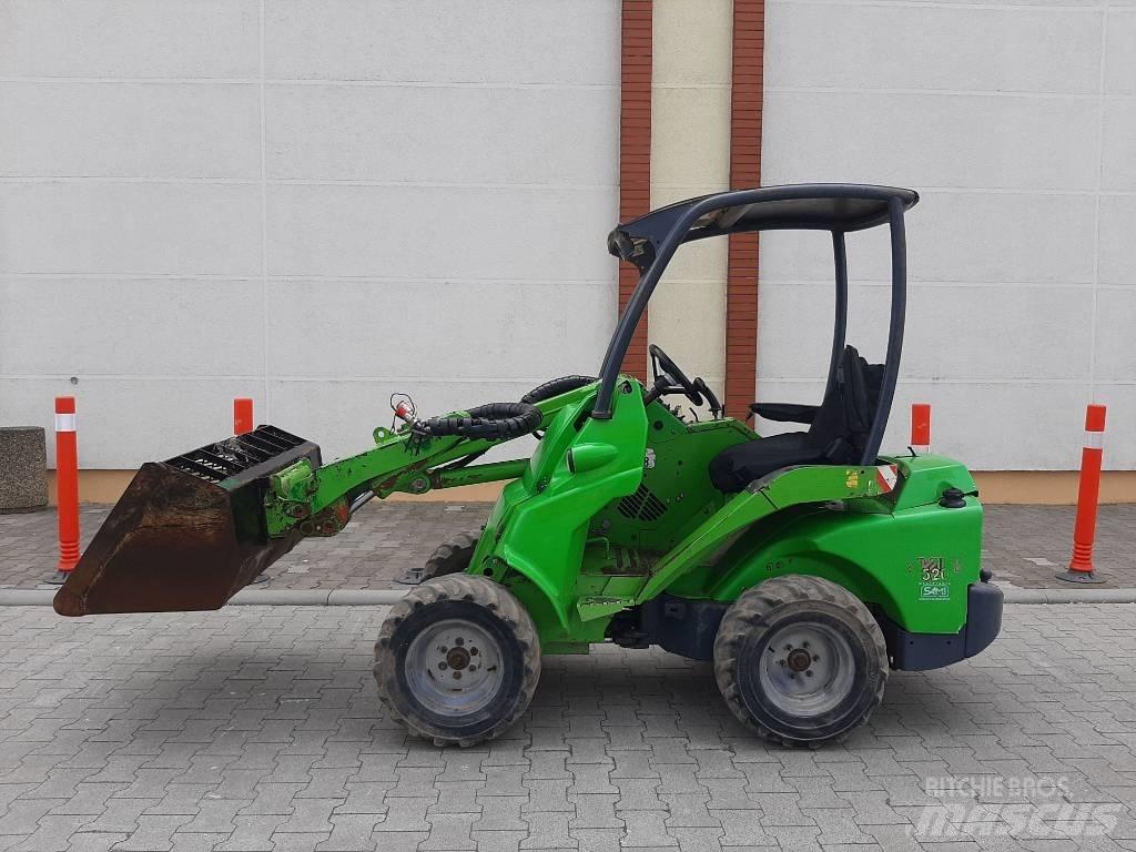 Avant 520 Mini krautuvai