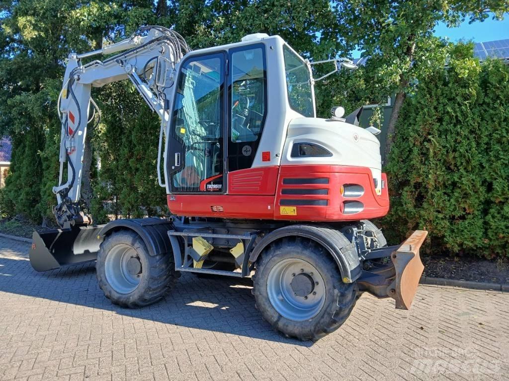Takeuchi TB 295 W Ratiniai ekskavatoriai