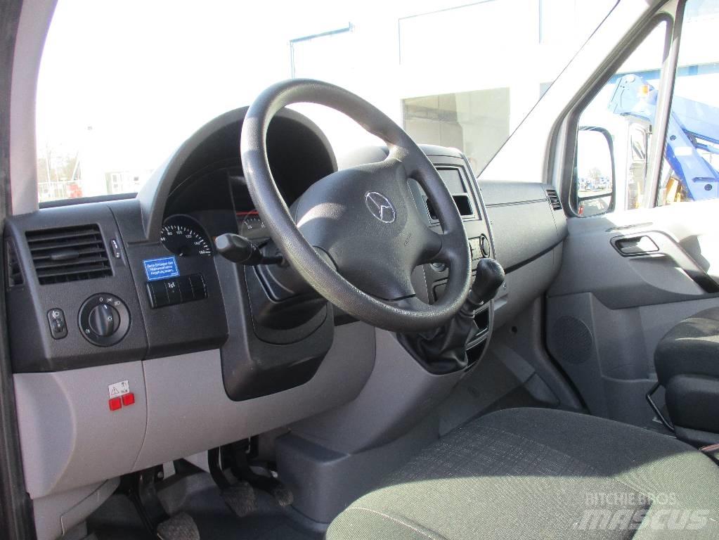 Palfinger P 250 BK Ant vilkikų montuojamos kėlimo platformos