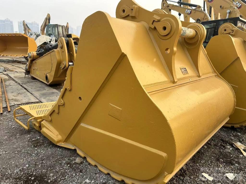 CAT 2020 CAT 390F Ratiniai ekskavatoriai