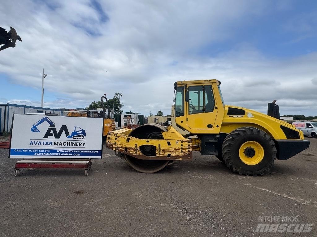 Bomag BW 216 D H-4 Vieno būgno volai
