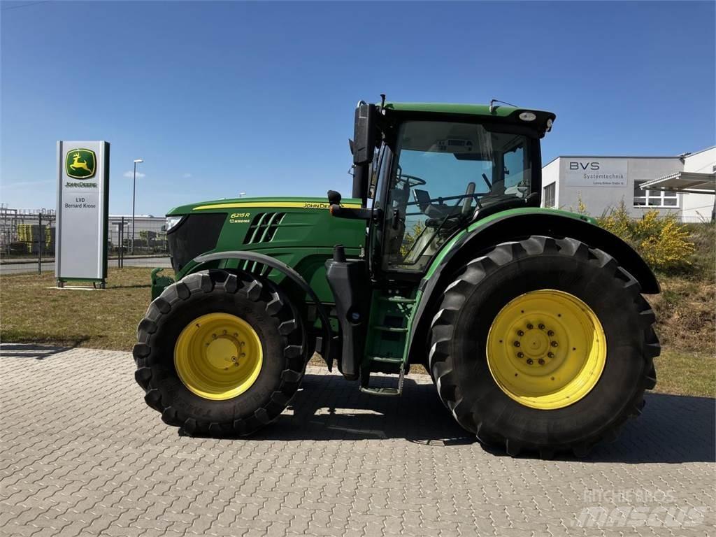 John Deere 6215R Traktoriai