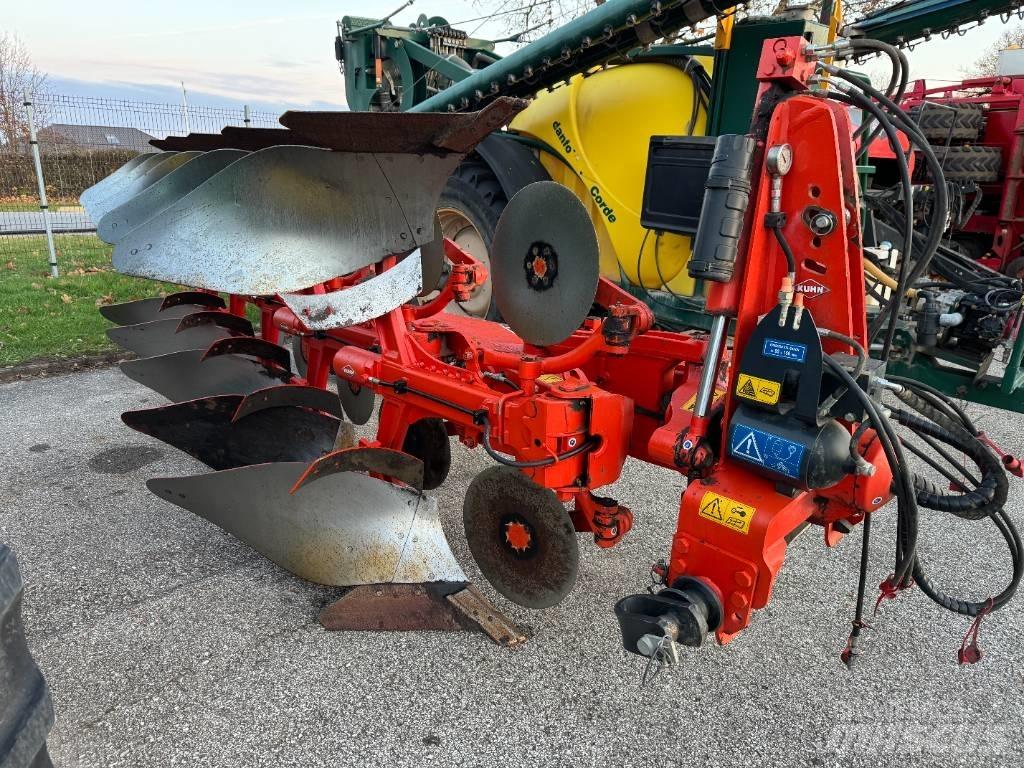 Kuhn Vari-Master 123 Apverčiamieji plūgai