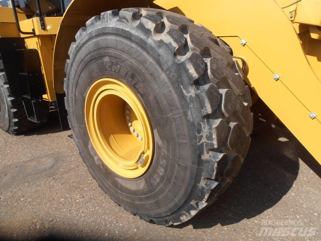 CAT 966K Naudoti ratiniai krautuvai